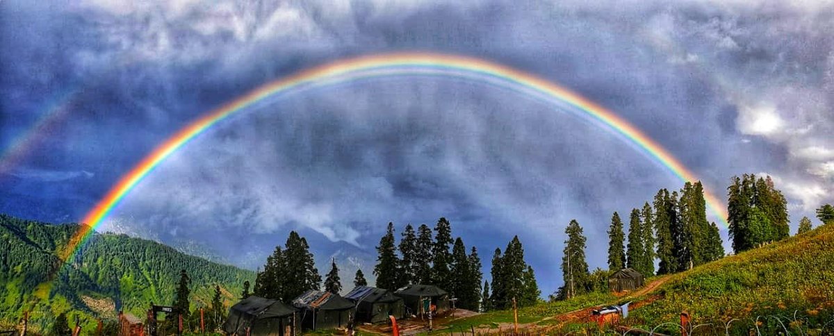 RadioChinar's tweet photo. The rainbow of hope!
#EverythingsGonnaBeOkay #Kashmir #beauty https://t.co/ommbEsGV9v