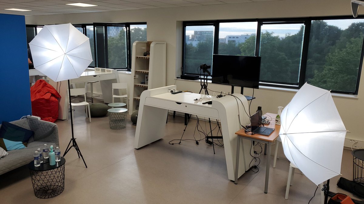 AFUP_rennes's tweet photo. Aujourd'hui, c'est #afupday !
On se prépare, on vous attend.
#rennes @afup #php https://t.co/Vug1y3uMem