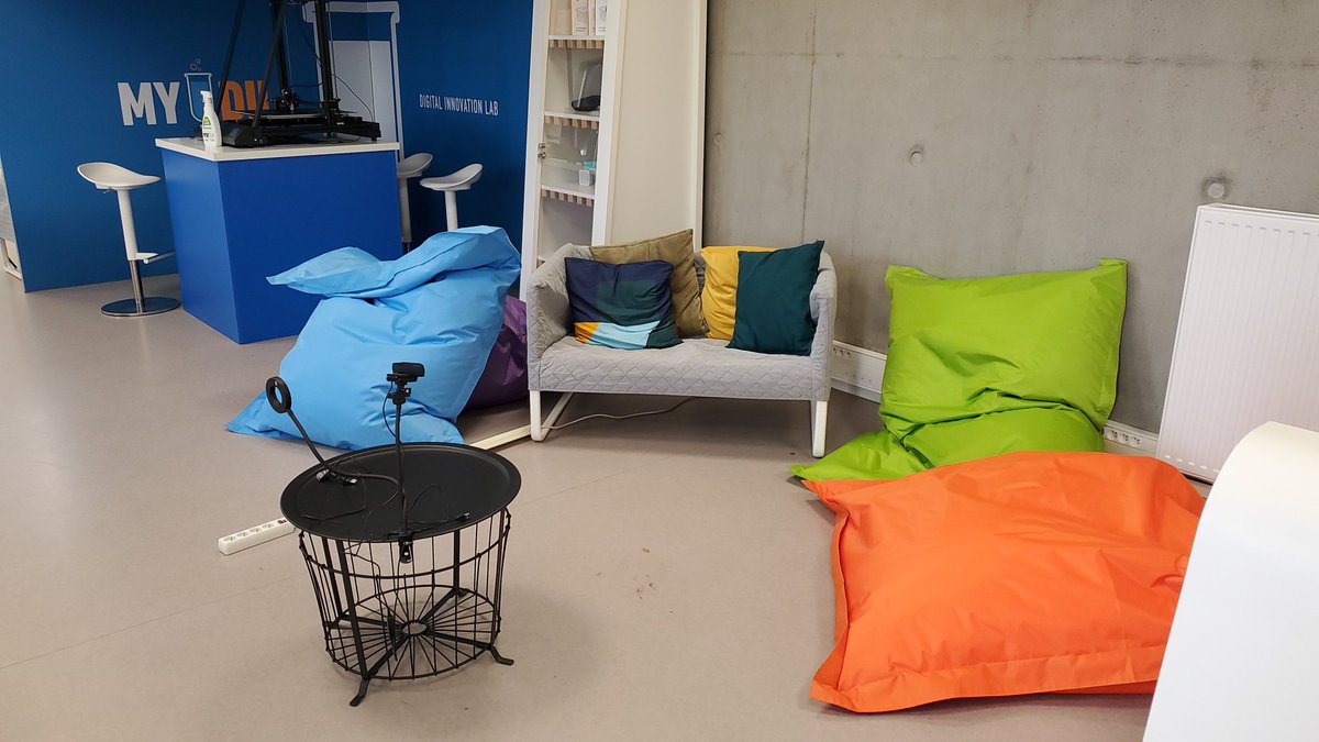 AFUP_rennes's tweet photo. Aujourd'hui, c'est #afupday !
On se prépare, on vous attend.
#rennes @afup #php https://t.co/Vug1y3uMem