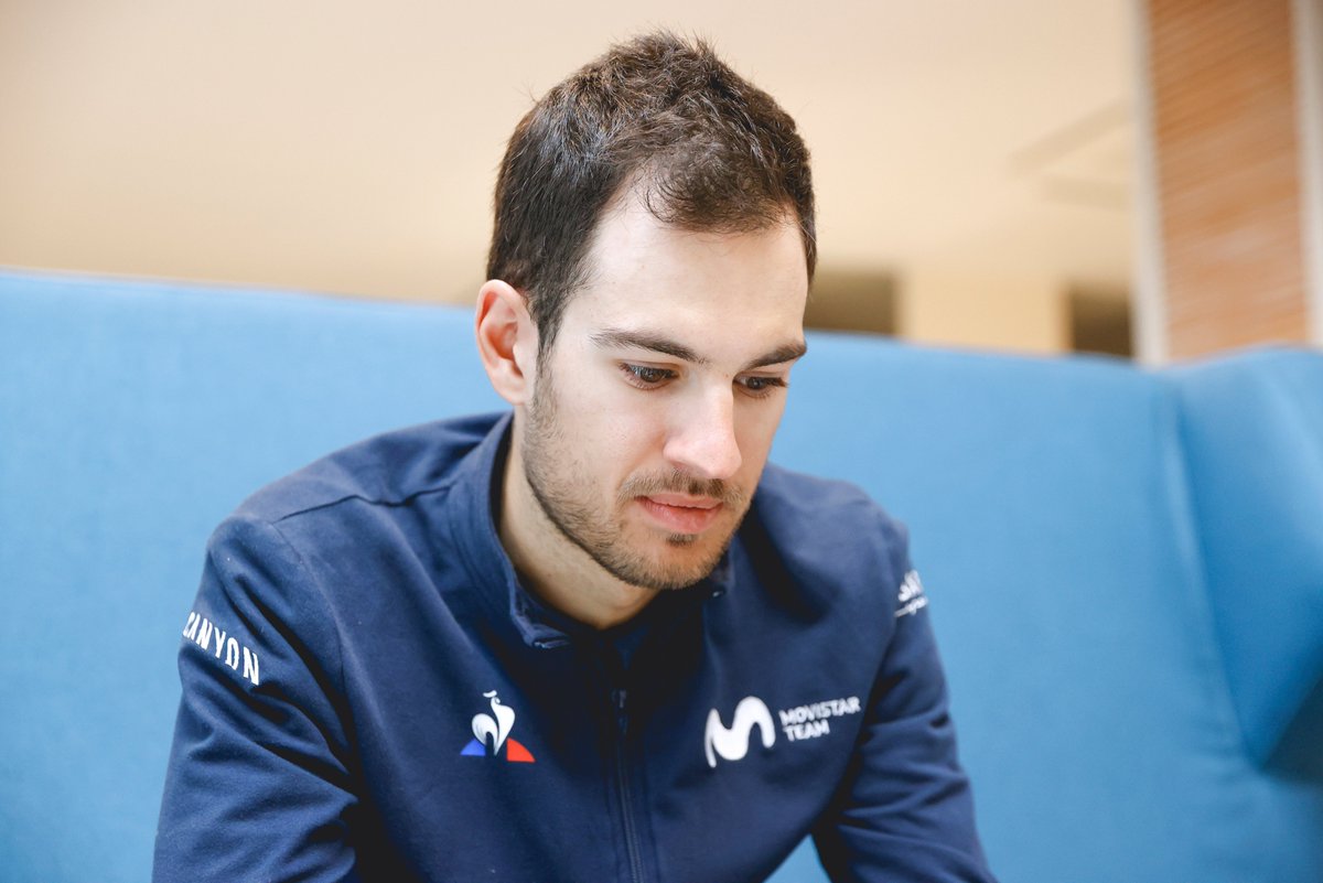 Movistar_Team's tweet photo. 🎂🎊💙 ¡Muchas felicidades en tu 26º cumpleaños, @h_carretero! Enhorabuena por la gran temporada 2021 que llevas. Disfruta mucho de tu día, amigo. #RodamosJuntos https://t.co/Qa1DSER2eb