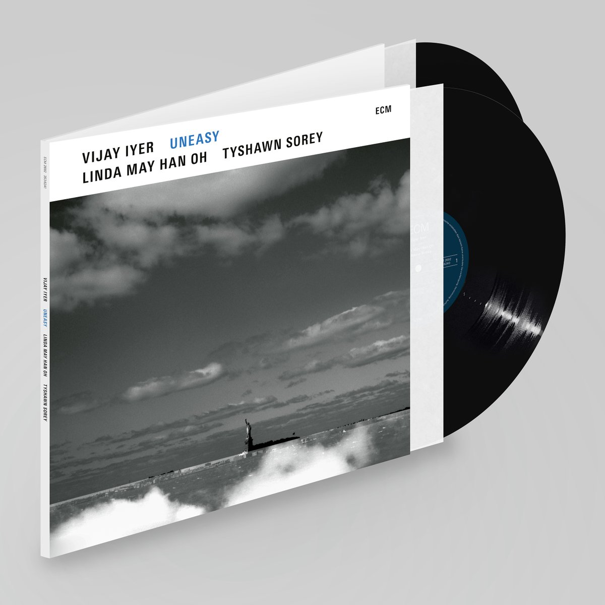 ECMRecords's tweet photo. @VijayIyer's 'Uneasy' with Tyshawn Sorey and @lmoh000 is now available on a 2-LP version. You can order and listen to 'Uneasy' here: https://t.co/YdAKyCxjO4.
#ecm #ecmrecords #uneasy #vijayiyer #tyshawnsorey #lindamayhanoh #vinylrelease #LPrelease https://t.co/IJQjmxr7yR