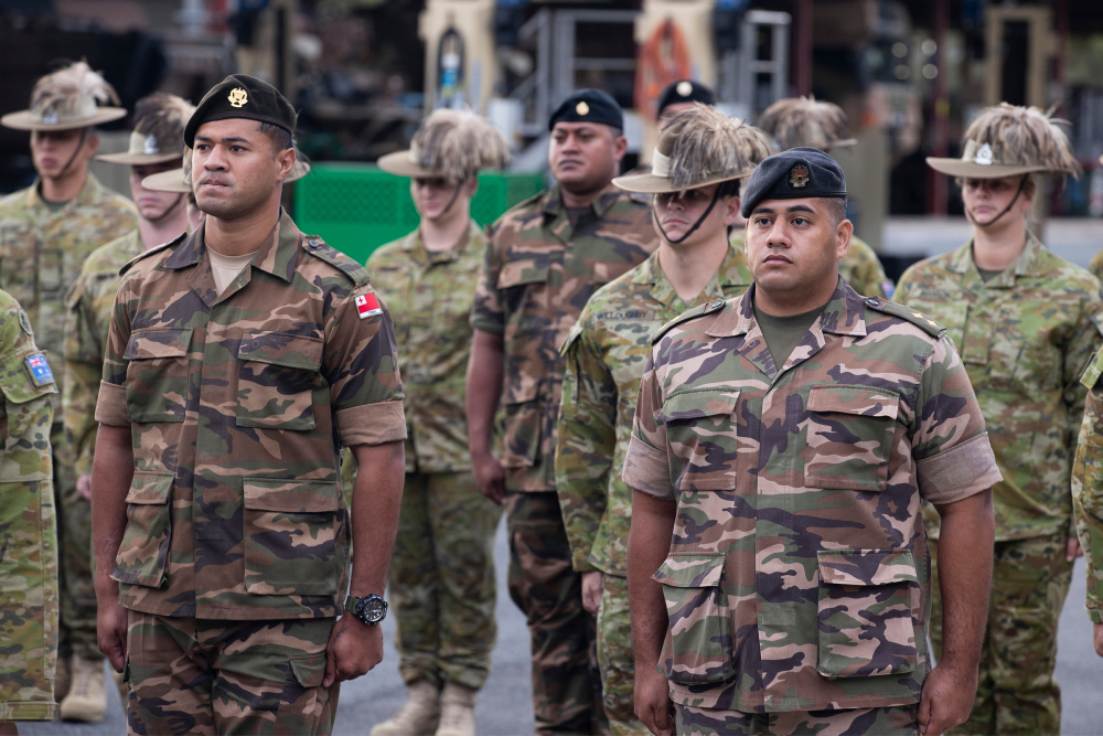 AustralianArmy's tweet photo. Seven members from His Majesty’s Armed Forces (HMAF) Tonga have arrived in Australia to complete courses with #AusArmy at Gallipoli Barracks. Read more: https://t.co/72LIuVUgmN
#GoodSoldering https://t.co/wS5J5eglaC