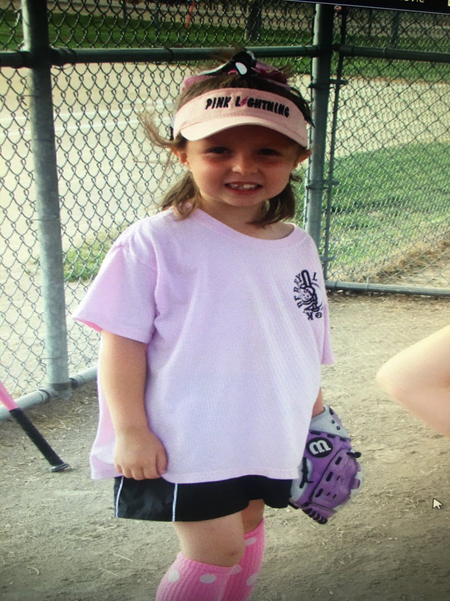 cburdett_02's tweet photo. dear softball... https://t.co/VIdvMOIg7i