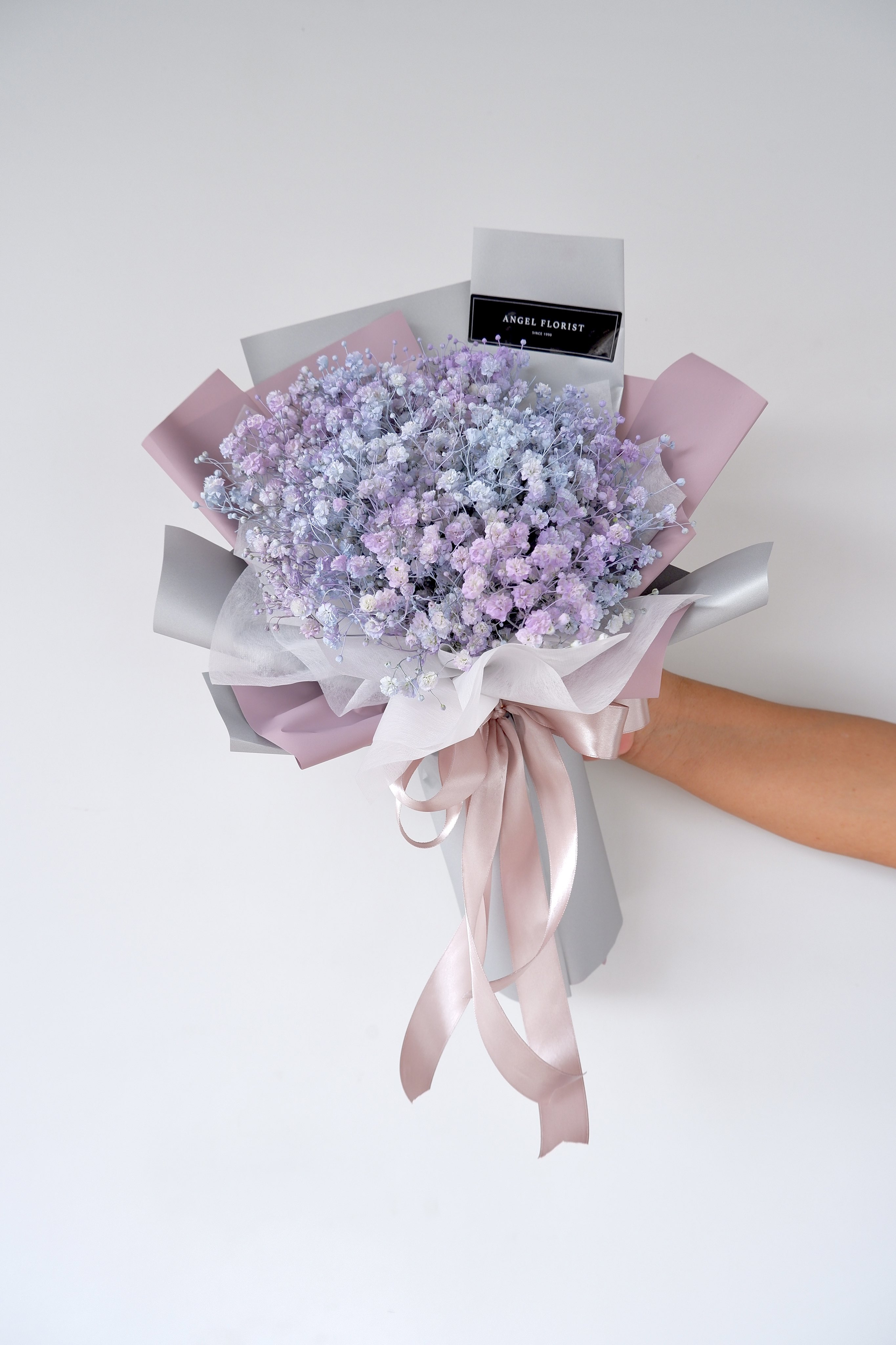 Angel Florist Gift Centre 满天星花束 Babybreath Bouquet 韩式花束korea Style Bouquet Rm 100 满天星花束 Babybreathbouquet 花束 手花 韩式花束 新款花束