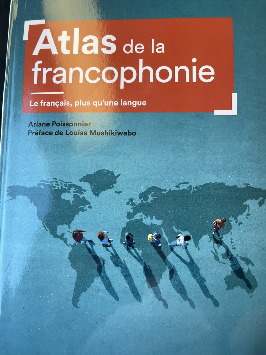 Je viens de terminer l’excellent « Atlas de la francophonie » d’Ariane Poissonnier. En moins de 100 pages et avec des cartes éclairantes, cet atlas est une très belle introduction à l’état de lieux et enjeux de la #francophonie d’aujourd’hui.  <a href="/arianepoi/">Ariane Poissonnier</a> <a href="/EdAutrement/">Editions Autrement</a>