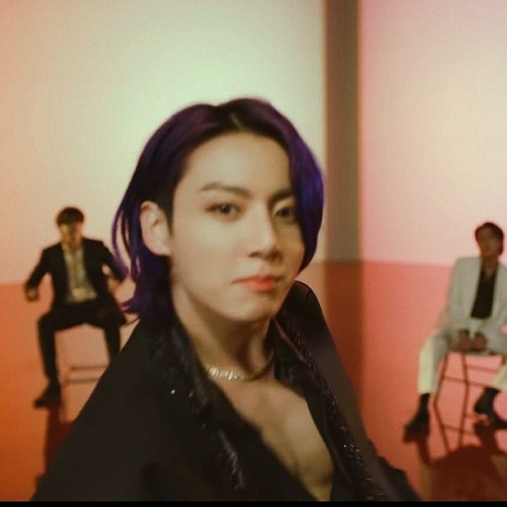 KimJessica_bts's tweet photo. FLASH WARNING !! 💥💥
🔥U MAY BURN YOUR EYES 🔥
MR. JEON'S CHEST💦💦👅👅🌡🌡
@BTS_twt @babyyeuphoria @BTSHINEEGIRL @banqtanbbys @fluffietannie #JUNGKOOK #JK #BTS_Butter #ButterHotterRemix #ARMYBESTFANDOM https://t.co/cLAmJBQj3s