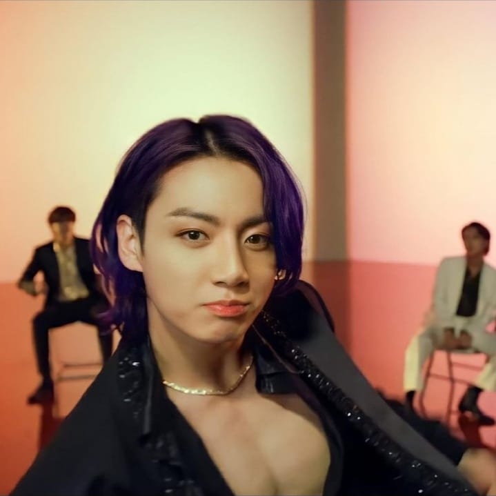 KimJessica_bts's tweet photo. FLASH WARNING !! 💥💥
🔥U MAY BURN YOUR EYES 🔥
MR. JEON'S CHEST💦💦👅👅🌡🌡
@BTS_twt @babyyeuphoria @BTSHINEEGIRL @banqtanbbys @fluffietannie #JUNGKOOK #JK #BTS_Butter #ButterHotterRemix #ARMYBESTFANDOM https://t.co/cLAmJBQj3s