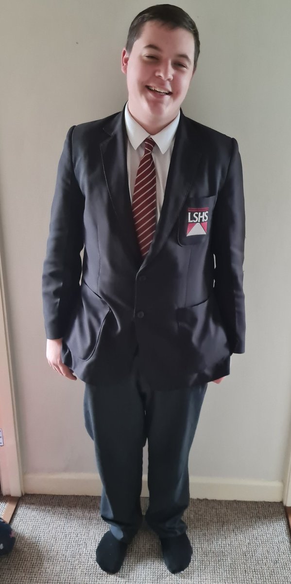Beebopsuk's tweet photo. So proud of my son today on his last day of high school!! He has faced so many hurdles but come such a long way and I really couldn't be prouder of him.  Thank you Long Stratton High School @lshsnews for taking my little boy and making him an incredible young man. 💙 #lshs https://t.co/yv1d6KBZ9W