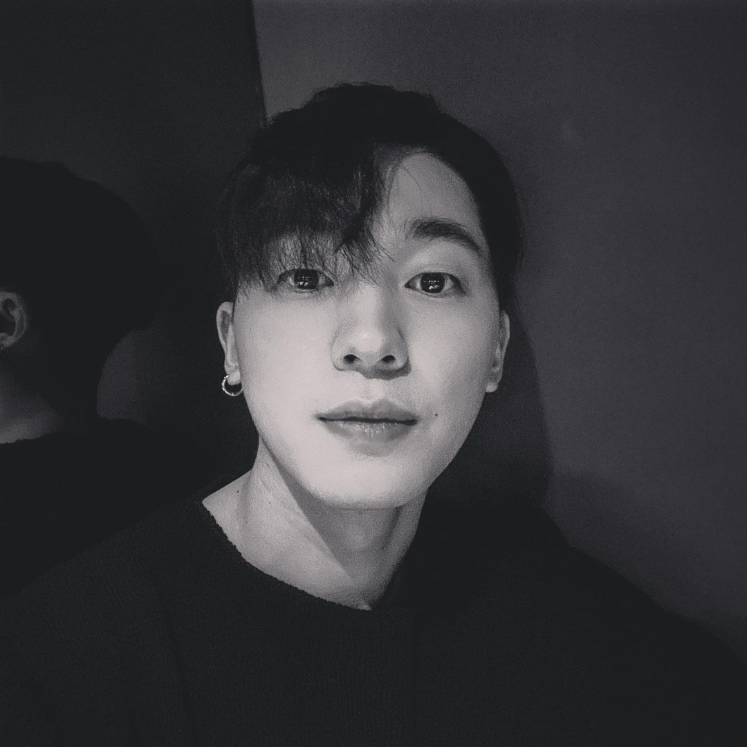 kachangjo's tweet photo. Spicing up your typical boring Friday. https://t.co/ayMMyP3rDW