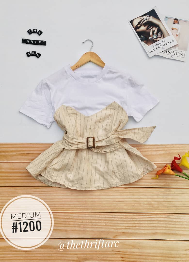 thethriftarc's tweet photo. Hi! Came across your tweet and these are samples of items we stock in store. They are beautiful, neat and very affordable too. Other items like dresses, play suits, shorts are also available.

You can also check our IG page @thethriftarc 
Thanks! 🤩🤩 https://t.co/7e3hc7qzaV