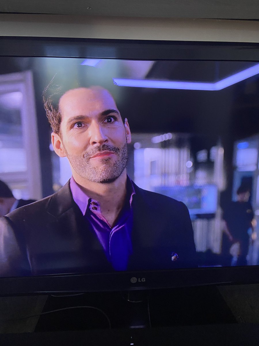 lucifans.fr tweet media