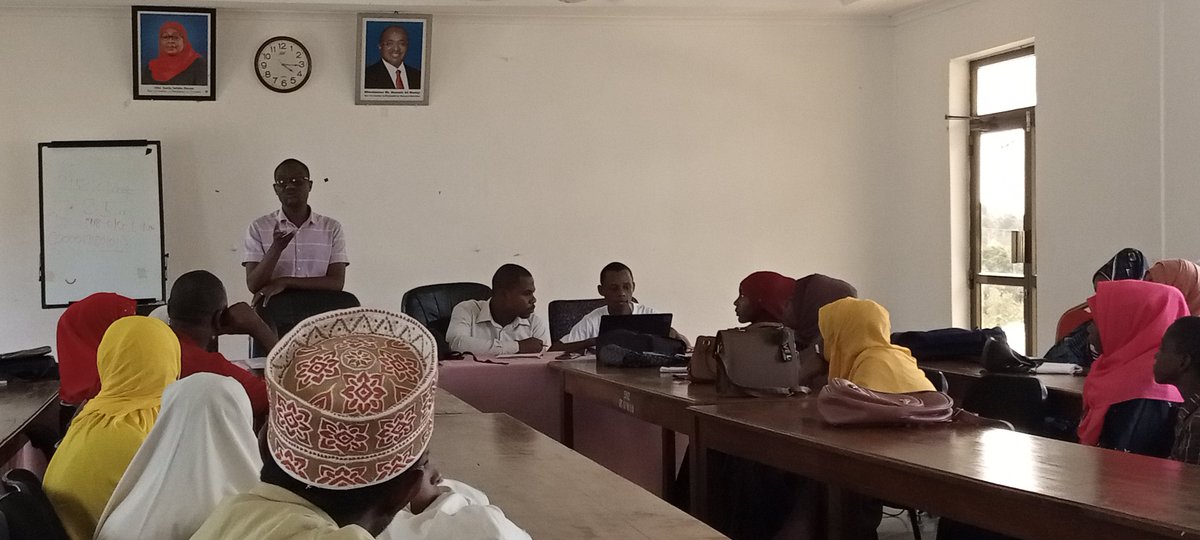 Pemba Youth Voice Organization (@pembayouthvoice) on Twitter photo Midauara ya Vijana ndio kiungo kikubwa Cha kuibua changamoto katika jamii zao <a href="/MapundaSeverin/">Severin Mapunda</a> Midauara ya Vijana ndio kiungo kikubwa Cha kuibua changamoto katika jamii zao <a href="/MapundaSeverin/">Severin Mapunda</a>