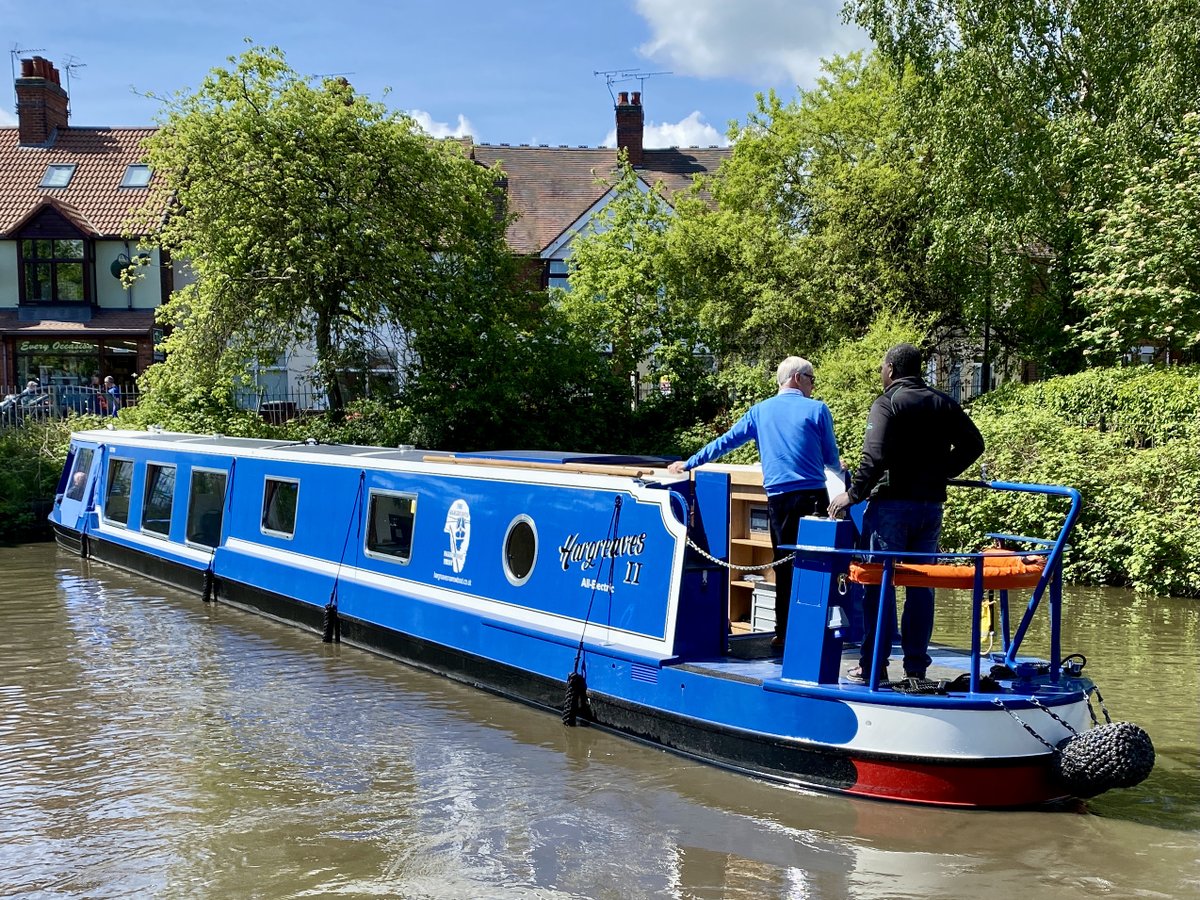 afknot's tweet photo. Hargreaves II new all electric boat at Nuneaton https://t.co/9TjWa9WPbd
