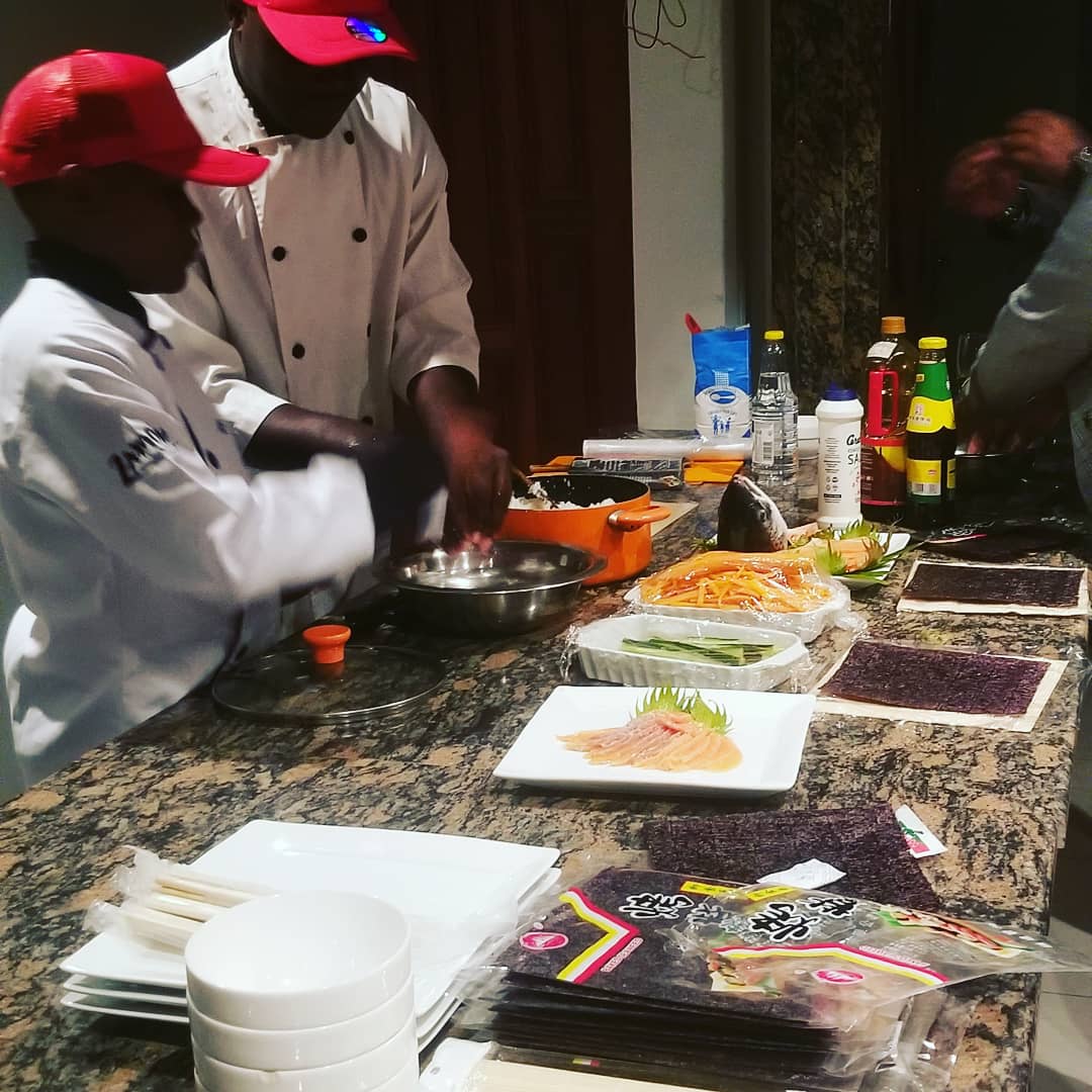 ChefWiza's tweet photo. I now officially know how to roll Sushi all by myself. Spent an evening with Chef Chomba at the Mastercook Zambia sushi night. He let me be his Sous chef for the night so I could learn all there is to know about rolling sushi.

Hope you will join us at the next @MastercookZam https://t.co/2XdKCxrAZU