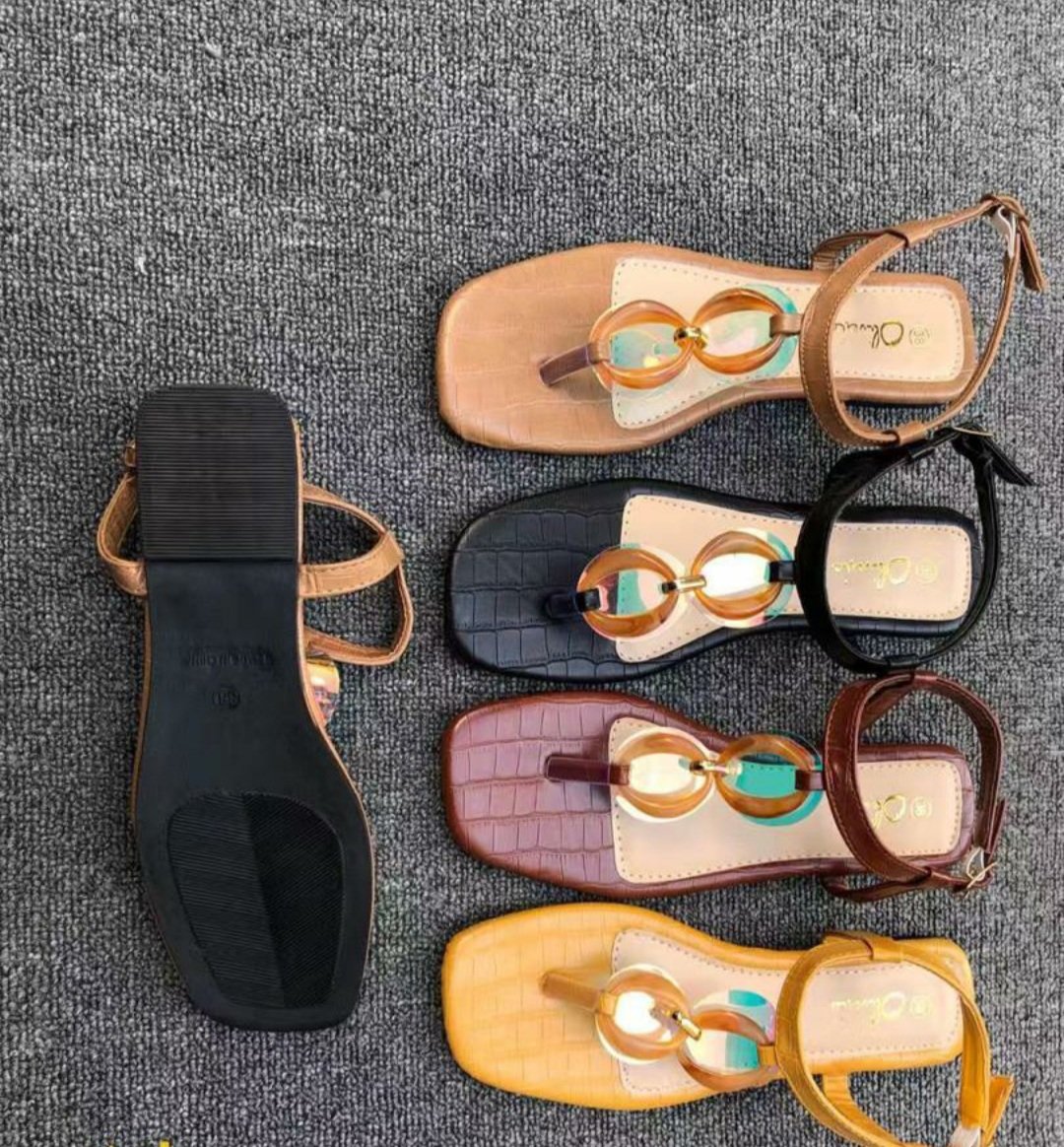 NataliaDyke's tweet photo. We are still all about this. Pick any one or more  and get a free gift.
7th June is fast approaching

Still your #️⃣1️⃣👜👠🔌 https://t.co/6E8VKpfzMi