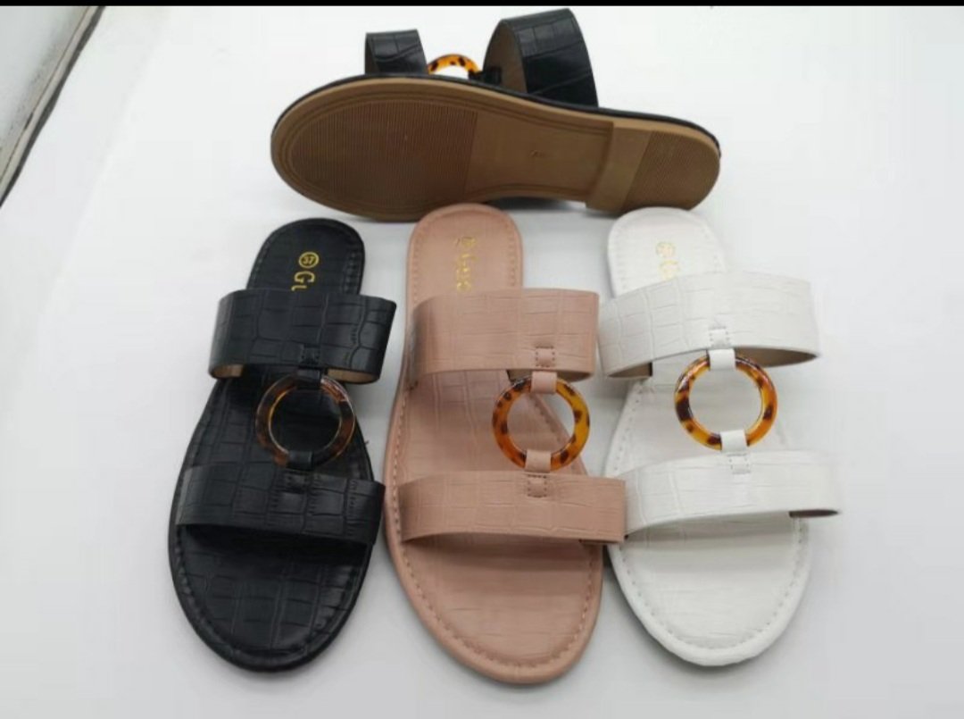 NataliaDyke's tweet photo. We are still all about this. Pick any one or more  and get a free gift.
7th June is fast approaching

Still your #️⃣1️⃣👜👠🔌 https://t.co/6E8VKpfzMi