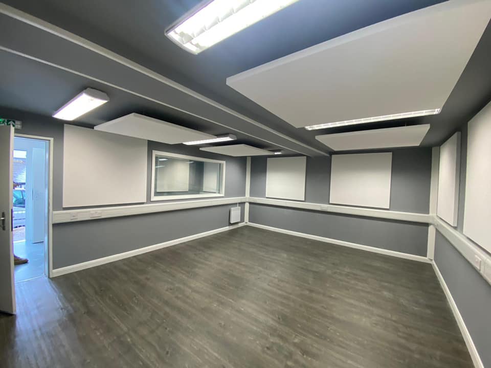 modex_spaces's tweet photo. even more community facilities. 
Modex were able to provide a Modular Building which is going to be used as a community recording studio. We were able to work closely with @LlanrumneyHall Community Trust to ensure that the Modular Building housed everything they required. (2-2) https://t.co/H7Vk4kwqkf