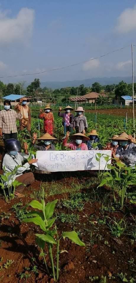 KYITHAR95368969's tweet photo. Strike of #Pyin Oo Lwin in defiance of the military junta. #WhatsHappeningInMyanmar #May28Coup #StopInternetRestrictions https://t.co/sxqNNVN7vn