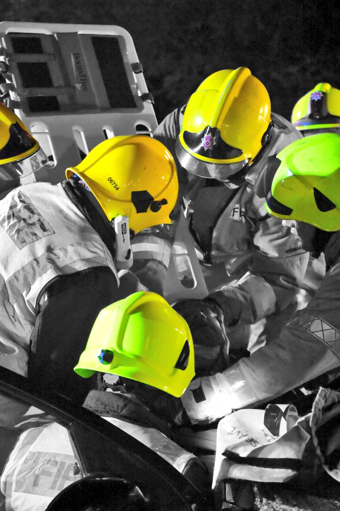 Firesnapper999's tweet photo. As many of my #FireFamily will attest, not wearing a seat belt has resulted in too many sights, sounds & smells etched in to our brains. #Ejection #CheyneStokes #RollOvers #BananaImpact #WearYourFcukingBelt
*Trng / Ex Images https://t.co/KhexdfF3fc