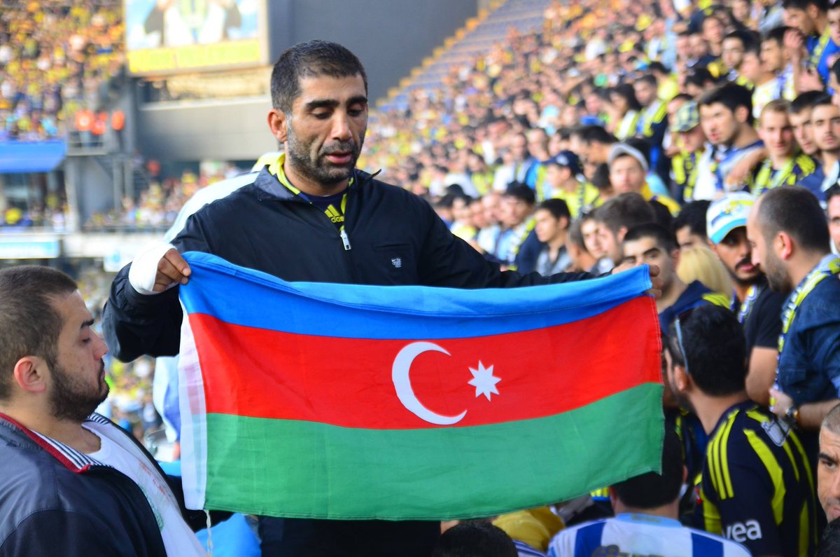 gencfborg's tweet photo. 🇹🇷TEK MİLLET, İKİ DEVLET!🇦🇿

Kardeş ülke can Azerbaycan'ın kuruluşunun 103. yılı kutlu olsun! #Azerbaycan103Yaşında https://t.co/h8Y3THA7Kx