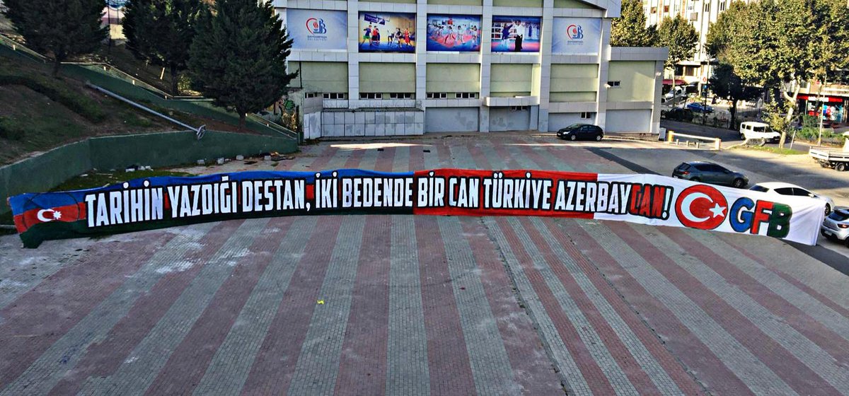 gencfborg's tweet photo. 🇹🇷TEK MİLLET, İKİ DEVLET!🇦🇿

Kardeş ülke can Azerbaycan'ın kuruluşunun 103. yılı kutlu olsun! #Azerbaycan103Yaşında https://t.co/h8Y3THA7Kx