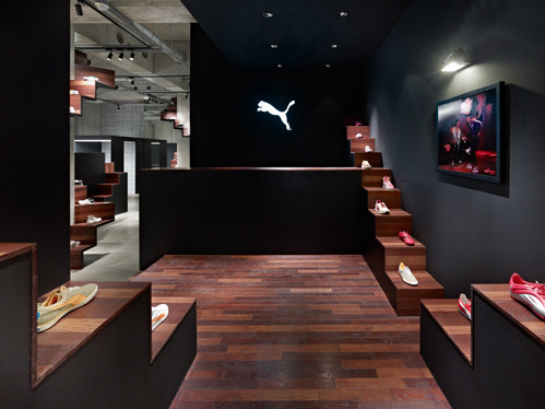 themastermakers's tweet photo. CASA PUMA Group en Tokio --> Escaleras que suben alrededor de la estructura existente, como enredaderas.
#Nendo #designinteriores #retail #decoracioninteriores #daiciano #makeithappen #mastermakers https://t.co/NLx58cbcEl