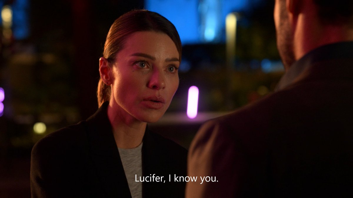 handonsmuffin's tweet photo. lucifer 5b spoilers

oh but this scene just HURTS #Lucifer5B https://t.co/pg72c7yJce