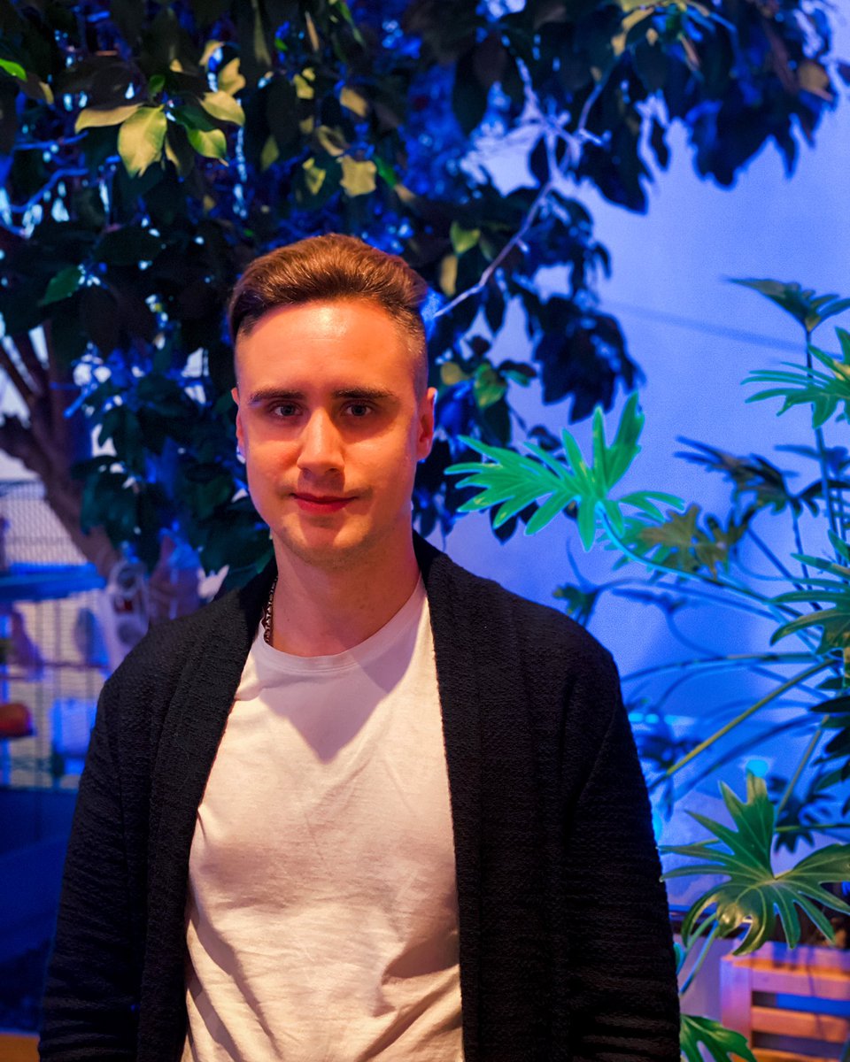 ildar_dashkin's tweet photo. 28 мая мне 28 лет 😏 https://t.co/ZtoeMcrTuB