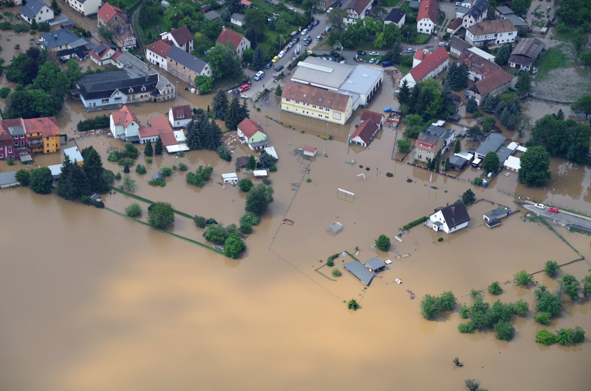 CharlesPitonLtd's tweet photo. This late #May Bank Holiday weekend, we are still available 24/7 for any #fire or #flood #cleanup #emergencies, whether in your #domestic property or at your #commercial premises. #maybankholiday #wearestillhereforyou #flooding #firecleanup #waterdamage #smokedamage https://t.co/fyF4S8piLj