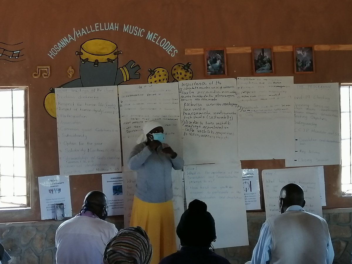 Delighted to spend my last few days in <a href="/trocaire/">Trócaire</a> with <a href="/CcjpMutare/">CCJP-Mutare</a>  and community members from ward 24 Mutasa district engaging key duty bearers on #devolutionwewant with support from <a href="/euinzim/">EU Delegation to Zimbabwe 🇪🇺</a>