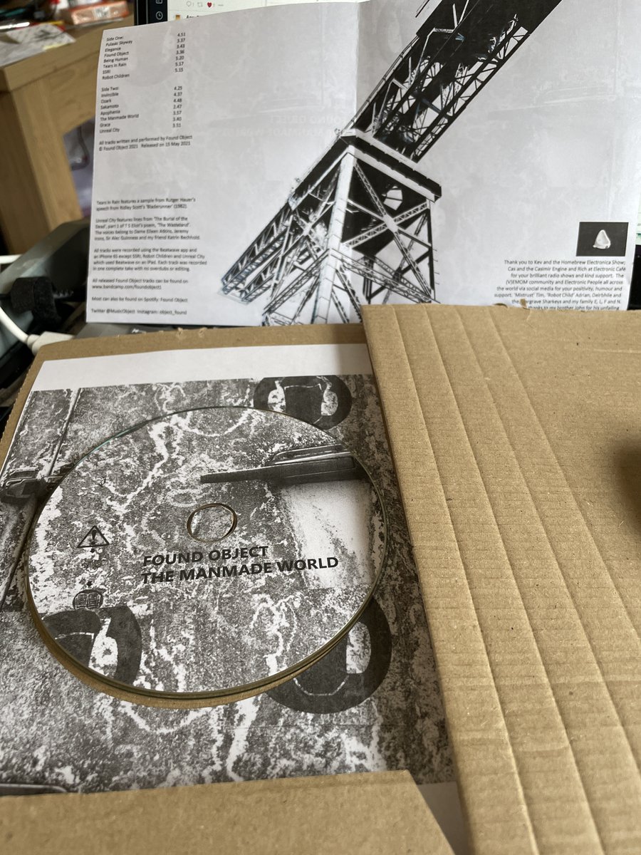 On my radio show Sat 10am (UK) broadcasting on <a href="/RadioKC/">#𝗥𝗞𝗖</a> I have a WORLD PREMIERE from @DJKennethA and
@mrdparsons x Ollie Baron
@MontageCollect1
<a href="/MusicObject/">FoundObjectMusic</a> x2 tracks
<a href="/steptek/">foreign_technology</a>
<a href="/screamershock/">Johnny Galaxy</a> x <a href="/AndyBunting/">Andy Bunting</a>
@coveredinsnow1
@JonnyFallout
<a href="/stuffamebobs/">Simon Irvine</a>
<a href="/the_oversleep/">The Oversleep</a>
<a href="/dyrctmusic/">Jeff Appleton</a>