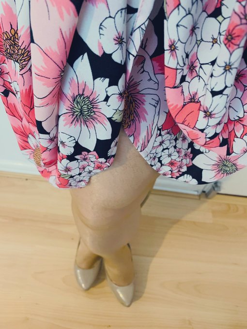 I hope the wind doesn&rsquo;t lift my dress  💋 #sissy #sissygirls #chastitytease https://t.co/7gZdRTtJeq<a href="/tag/sissy"class="tags">#sissy</a><a href="/tag/chastitytease"class="tags"><span>#chastitytease</span></a><a href="/tag/sissygirls"class="tags"><span>#sissygirls</span></a>