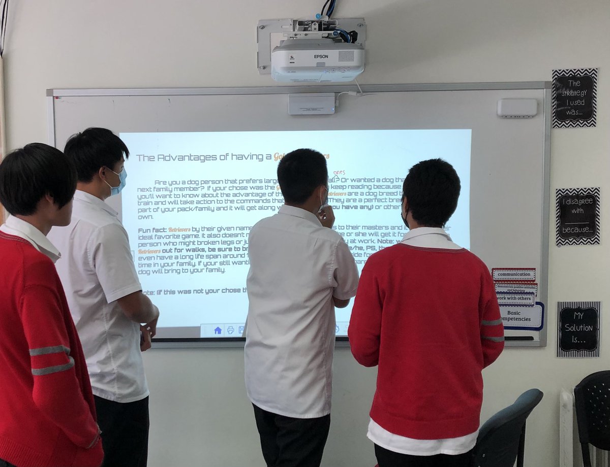JoshLovestone's tweet photo. Peer editing allows us to take a step back and allow others to be a part of our learning process. #TISMacao #sharingiscaring https://t.co/AqlP4afpxI