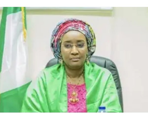 El__abdool's tweet photo. We're totally disappointed in what @Sadiya_farouq of @FMHDSD done to 14200 Npower populace on their 5 months backlogs issue, this a true sign of -ve leadership. They've gone through series of exercises I.e Submission of bank statements &amp; other related decuments base on directives https://t.co/foZnMl7oh2