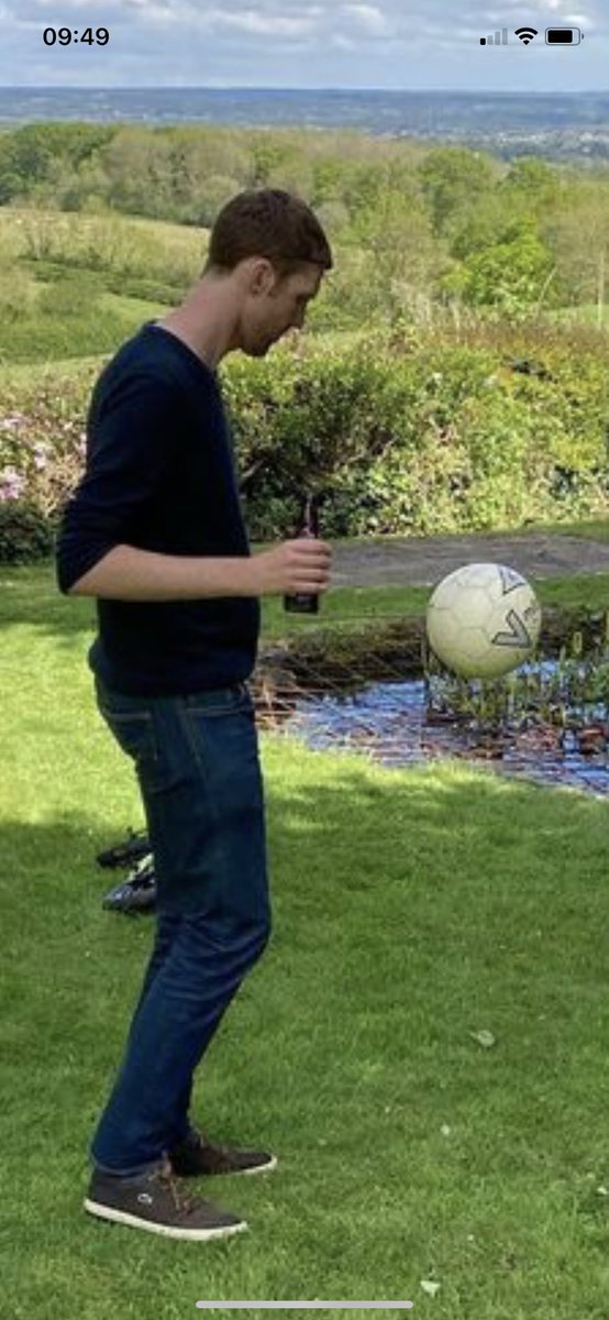 CPFC_Official's tweet photo. CPFC Media Update:

Beer 🍺 in one hand, ball ⚽️ attached to the foot - @CPFC_Official legend TanTanMan @steventanner20 arrives at a Campers Snr family event unannounced! 

The CPFC star finished his beer, while continuing to juggle the ball, before plodding home.

#LeaderLegend https://t.co/g6j8jGASfh