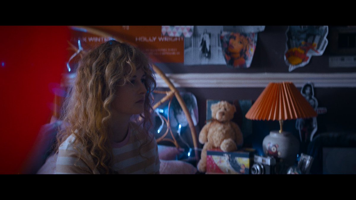 Martha is available to watch now!

Directed by Christopher Haydon <a href="/chrishaydon99/">Christopher Haydon</a> 
Written by Iona Firouzabadi <a href="/IonaFirouzabadi/">Iona Firouzabadi</a> 
Produced by Alexandra Blue <a href="/bluebirdprods/">Bluebird Productions</a> 
Starring <a href="/Tarbs_/">Tarbs</a>, <a href="/leah_harvey78/">✨LeahHarvey✨</a> &amp; #AnastasiaHille

Watch it at youtube.com/watch?v=mQ93vv…

#Marthashortfilm