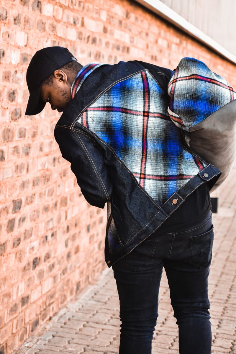 PexLifestyle's tweet photo. On this day a Minister of Youth Entrepreneurship In SA @djsbu  was born. You have showed up so many times for the youth during difficult times. Kindly accept our offer to GIFT you with Pex Denim Mash Jacket and Gologo as part of our Gratitude.

#Yibashushu #winteriscoming https://t.co/cFj7VLZwwp