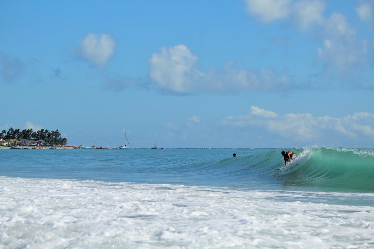 MaracaipePE's tweet photo. Maracaipe Turismo é a sua melhor opção para planejar atividades como esta #surf para todos os níveis ;) 
Fale conosco! (81)99882-6292 / (81) 997713740 maracaipeturismo@gmail.com https://t.co/8iGiIpV5Vn