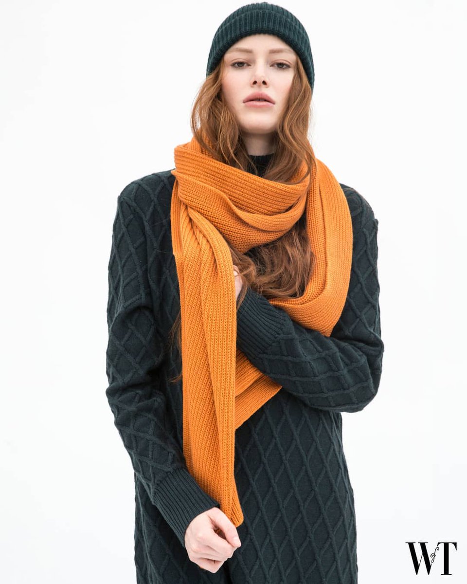 SWISS-MADE WINTER LOOK ❄ 🇨🇭
-
Cut from organic virgin wool, ‘Brynja’ long knit dress has a loose-fit and a gender-fluid silhouette.
.
wardrobeoftomorrow.com
-
#sustainabledesigners #slowfashiondesigners #conciousfashion #choosesmart #choosesustainable #wtvox #wardrobeoftomorrow