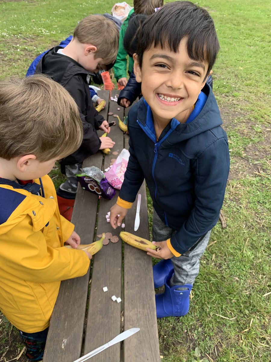BoughtonHeath's tweet photo. Reception forest school ! 🍌🔥#scienceweek #changingstate https://t.co/QX8mT2KC2x