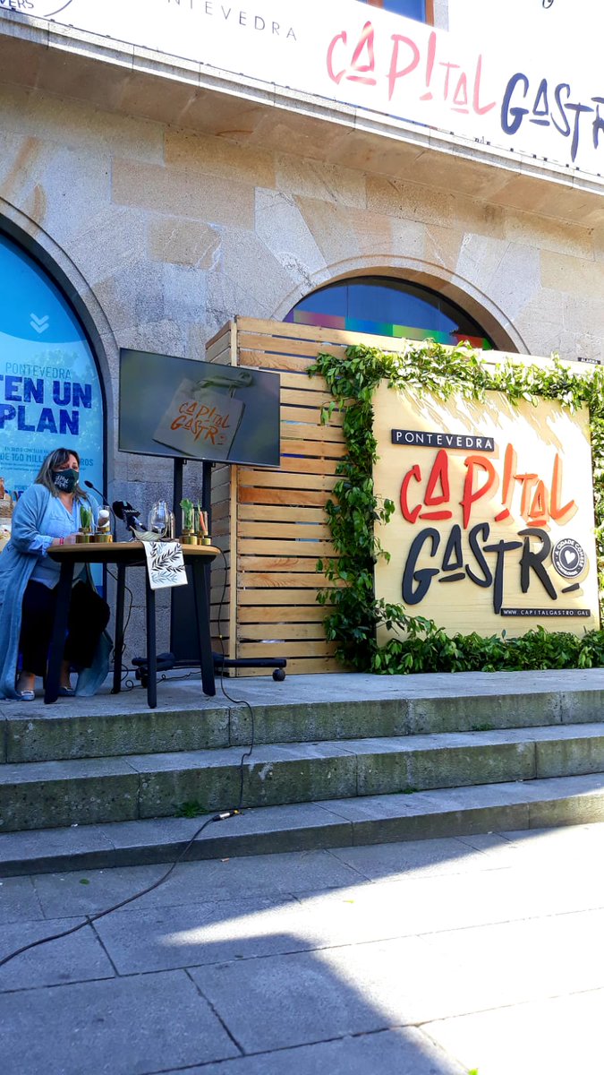 [Yoya Blanco, conselleira de Turismo de Pontevedra presenta la nueva marca "Pontevedra Capital Gastro"
👉También se presenta la Banda Cocina de Pontevedra, una agrupación de hosteleros y restauradores de la ciudad que liderarán esta nueva iniciativa