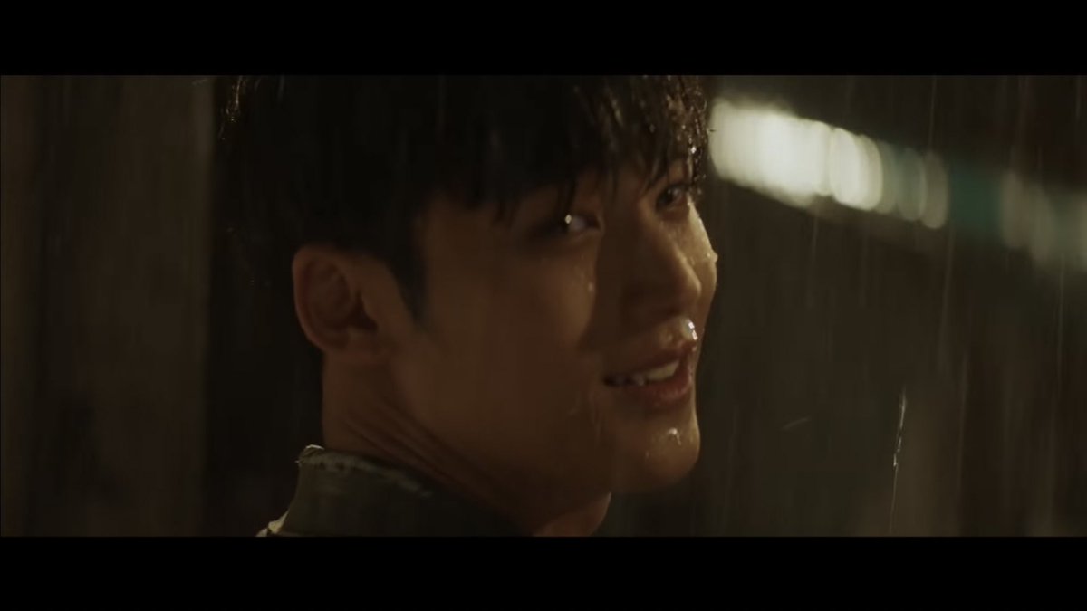 akitasoundinomg's tweet image. "hiding the truth, pretending i'm fine. i'm hiding in the rain, always smiling"

ARAY :"") MINGYU :")