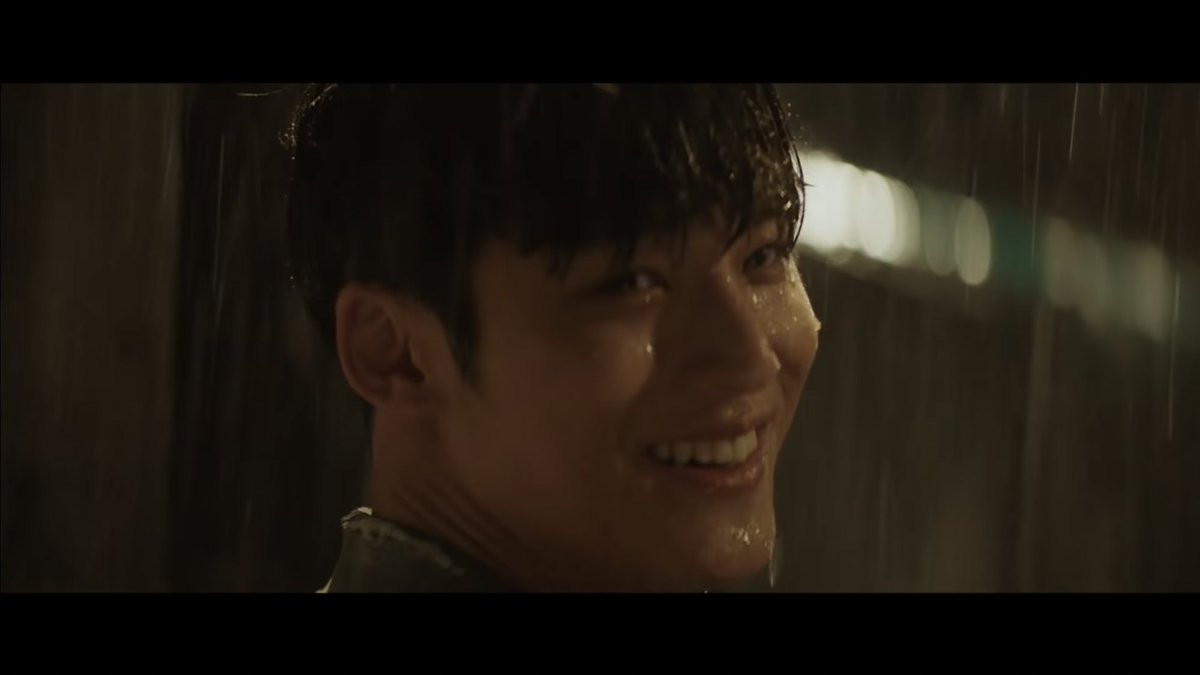 akitasoundinomg's tweet image. "hiding the truth, pretending i'm fine. i'm hiding in the rain, always smiling"

ARAY :"") MINGYU :")