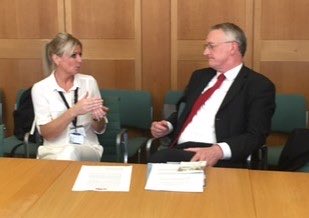 Speaking to Hillary Ben in parliament about homelessness back in 2016 !