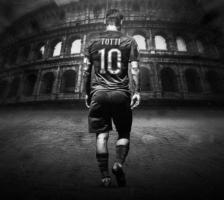 Totti's tweet image. Oggi per me è un giorno che non dimenticherò mai...come non dimenticherò mai i 25 anni passati insieme ❤️💛28-05-2017!!!