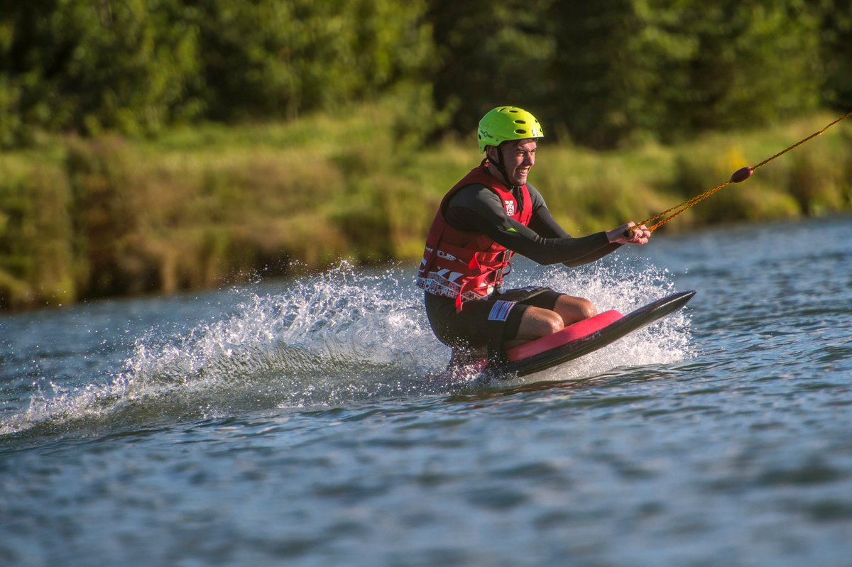 Sheffield Cable Waterski & Aqua Park tweet media