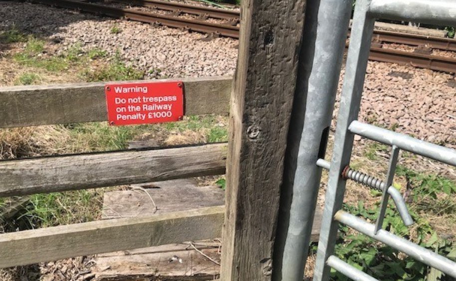 NetworkRailWssx's tweet photo. Each year, we see hundreds of people taking risks on and around the railway, resulting in tragic consequences and life-changing injuries.
#KeepOffTheTracks https://t.co/2cIC7sA0ZD