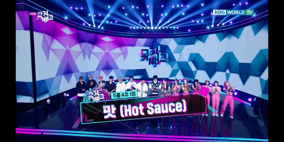 mysonezen's tweet photo. CONGRATS MY BOYS!!! #HotSauce7thWin #7winfor7dream @NCTsmtown_DREAM 🥳🥳 https://t.co/ouUowGm3Mt