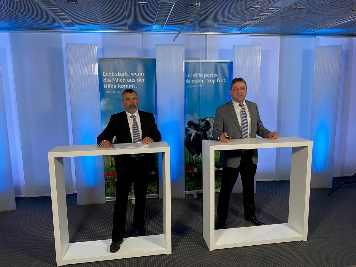 SMP_swissmilk's tweet photo. #swissmilk_event #smp_psl dankt allen Vorstandmitgliedern und Delegierten für die Teilnahme an der online Infoveranstaltung zur #Delegiertenversammlung der SMP. Die Abstimmung wird nun schriftlich bis am 4. Juni 2021 erfolgen. @LIDnews @BauernZeitung1 https://t.co/jBoXwBqQhw https://t.co/9gxrTWJrv2