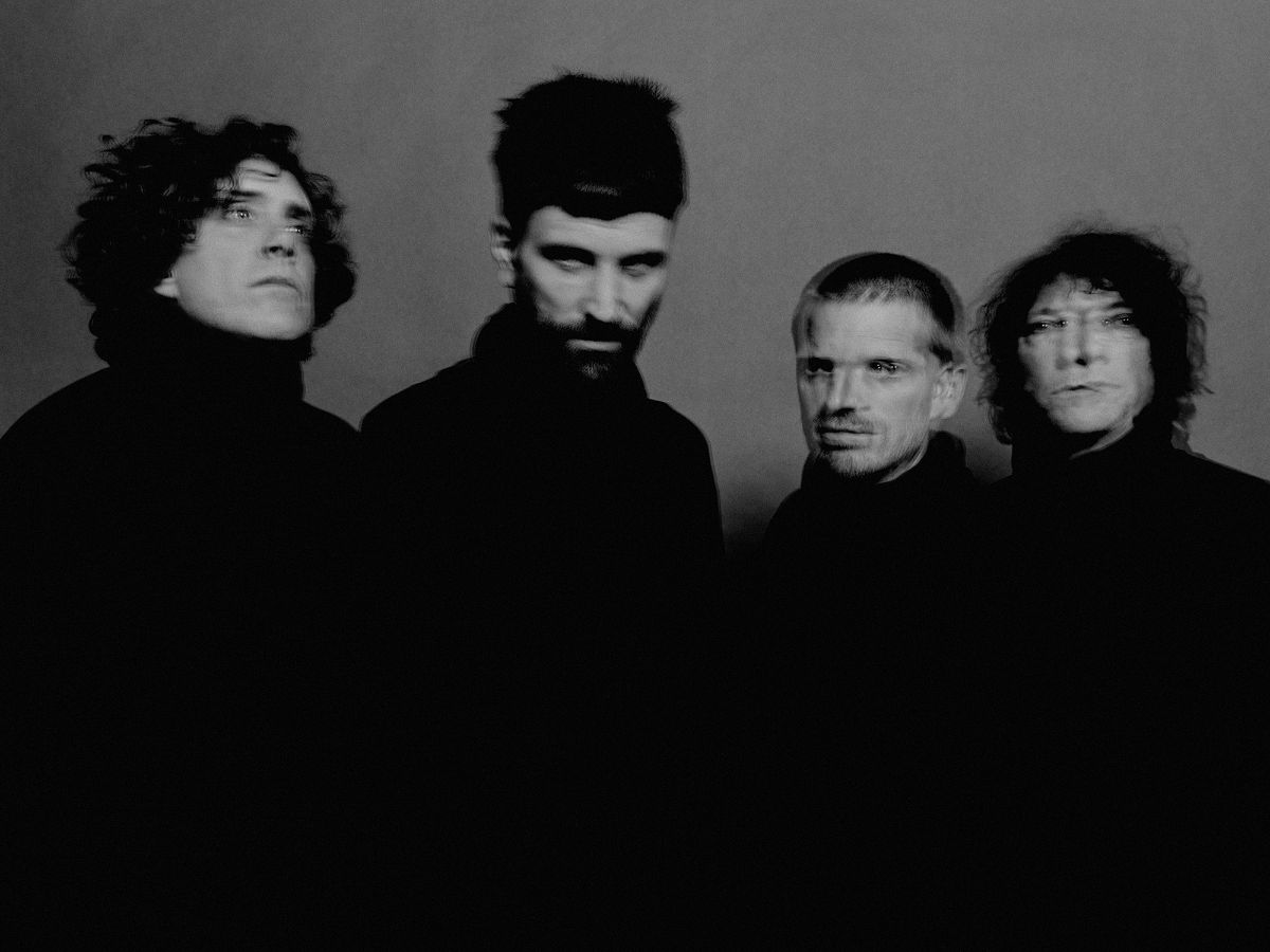 diymagazine's tweet photo. Kasabian (@KasabianHQ) have announced a UK tour! https://t.co/JDG2u6eDSa https://t.co/YbYbMBwrRT